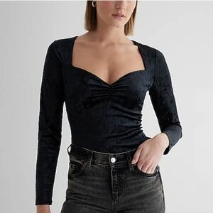 Express Body Contour Crushed Velvet Sweetheart Neckline Top Size L